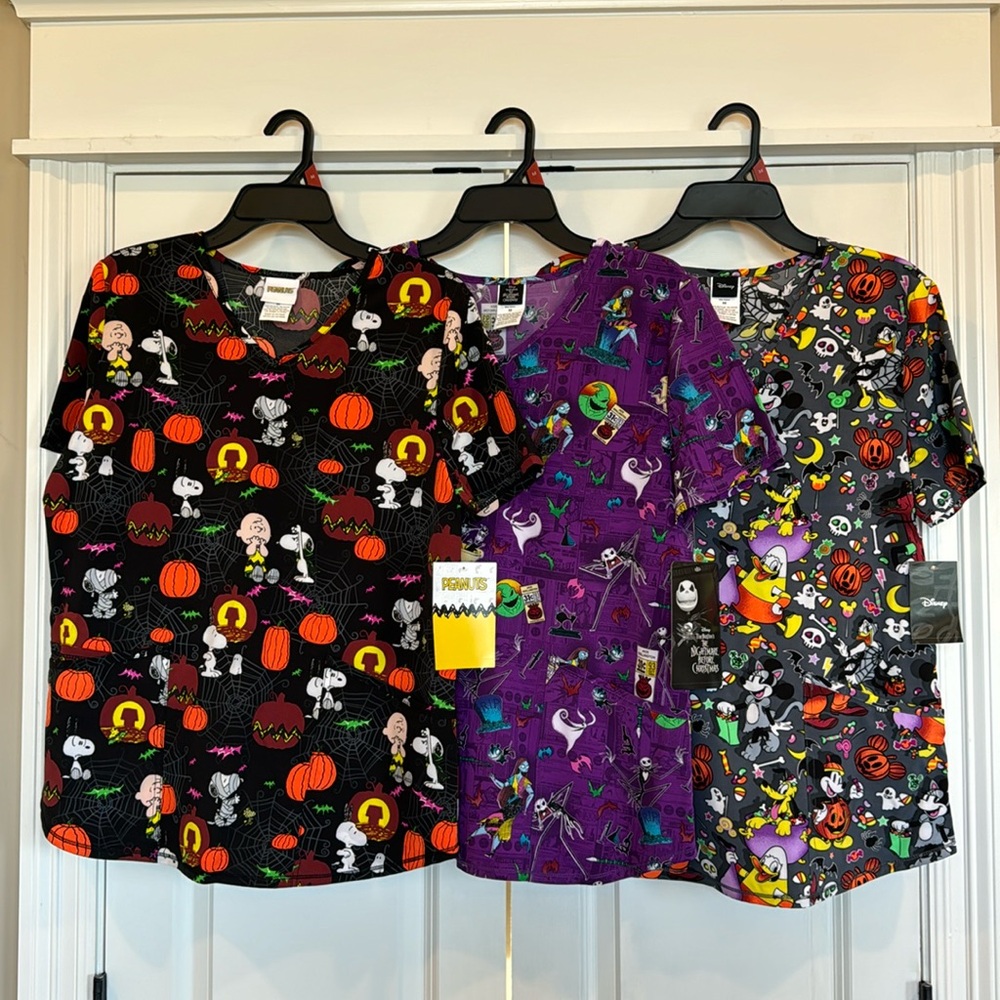 Lot of 3 women's Halloween scrub tops size medium, NWT